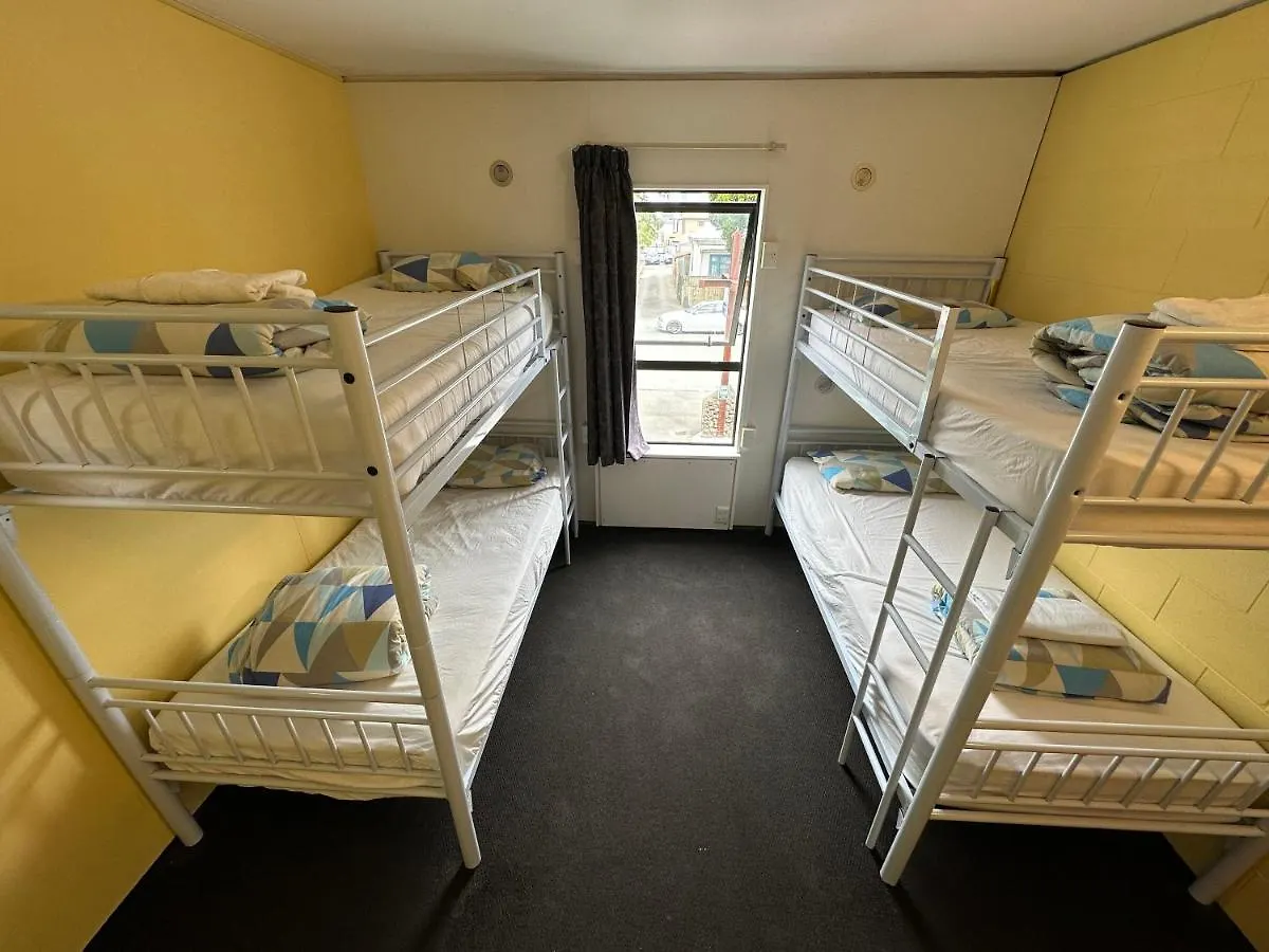 Around The World Backpackers Hostel Christchurch New Zealand